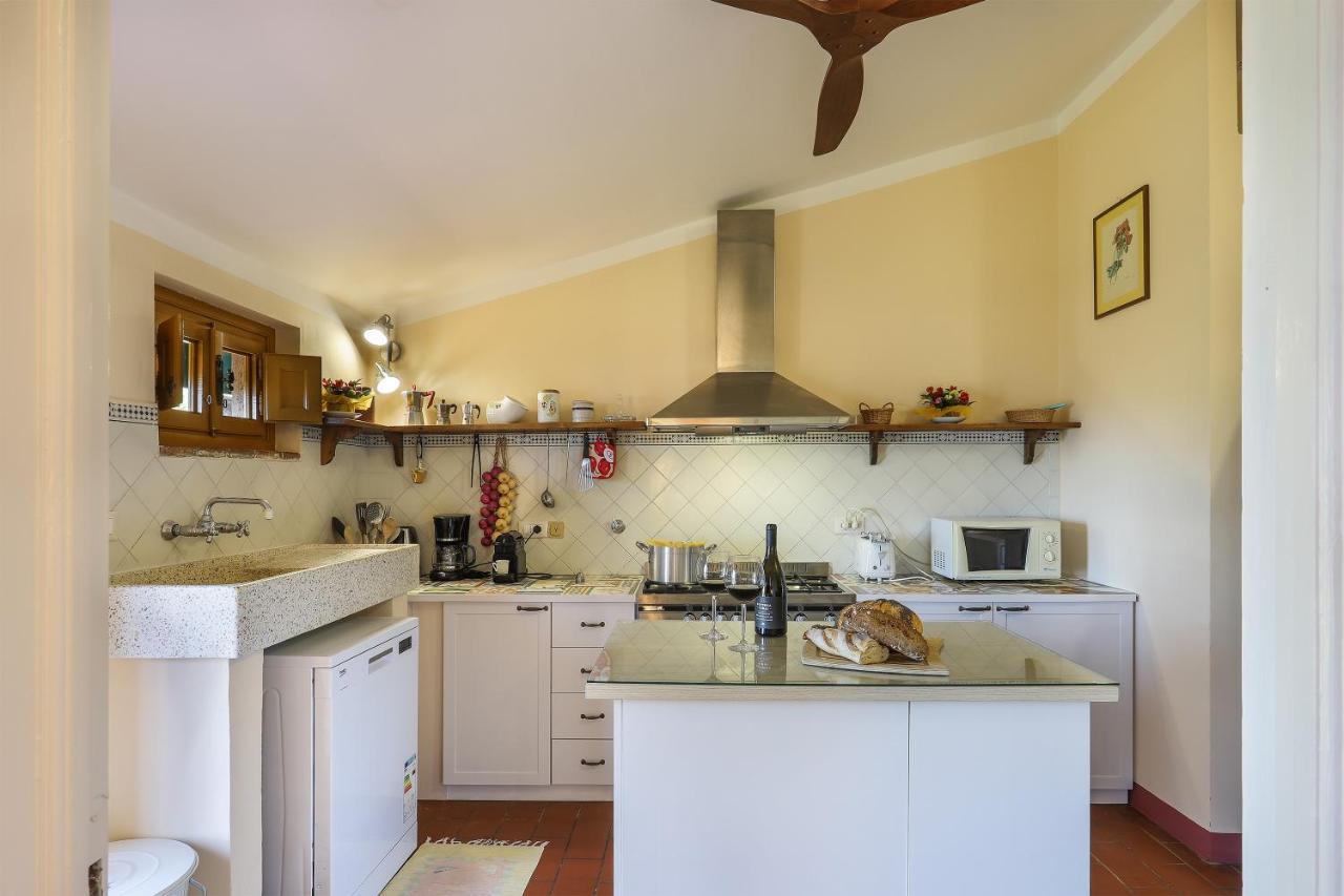 Bertolli Villas Matraia エクステリア 写真